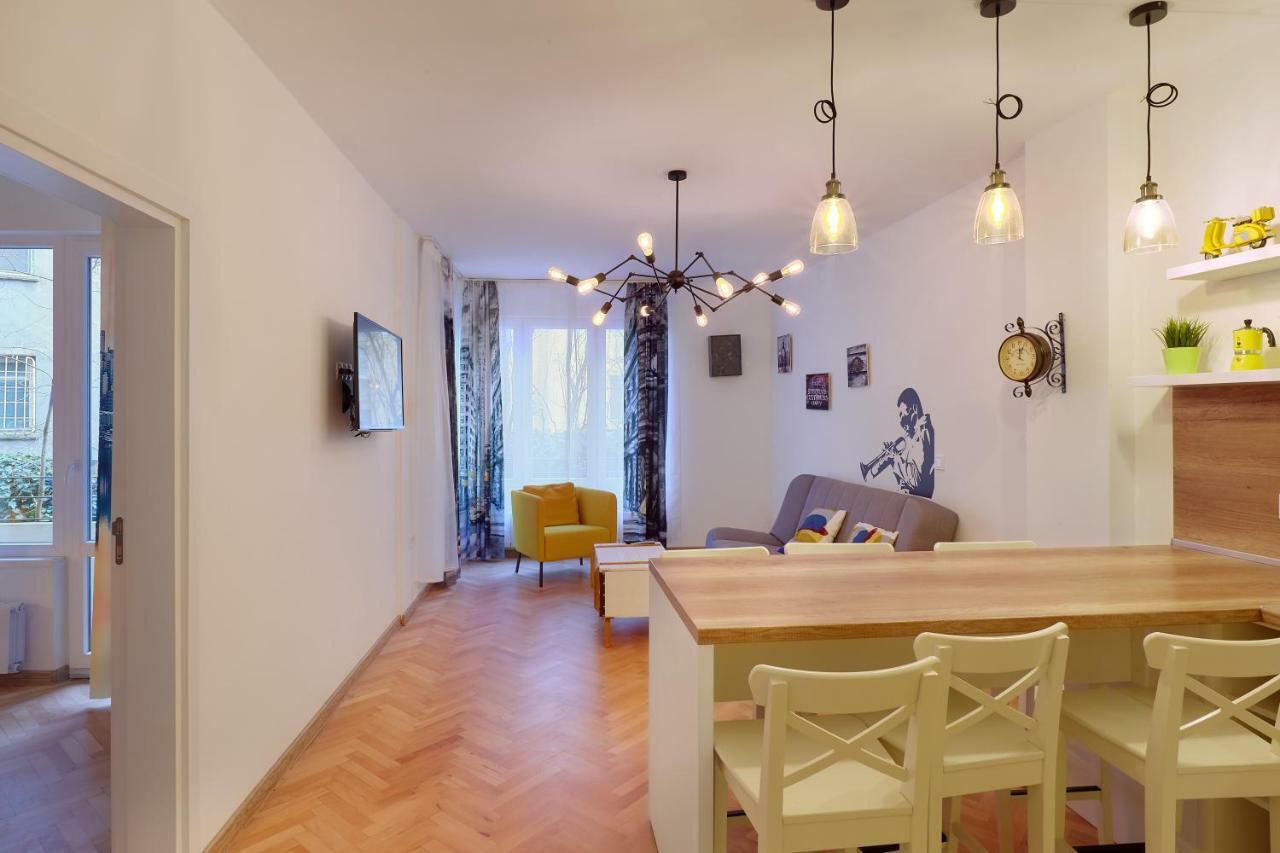 *The Cosmopolitan* Apartment София Екстериор снимка