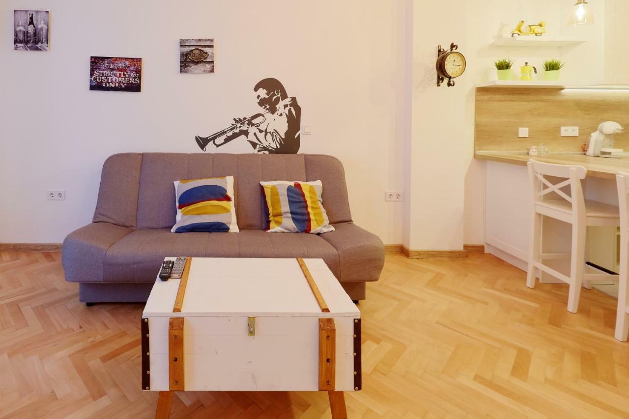 *The Cosmopolitan* Apartment София Екстериор снимка