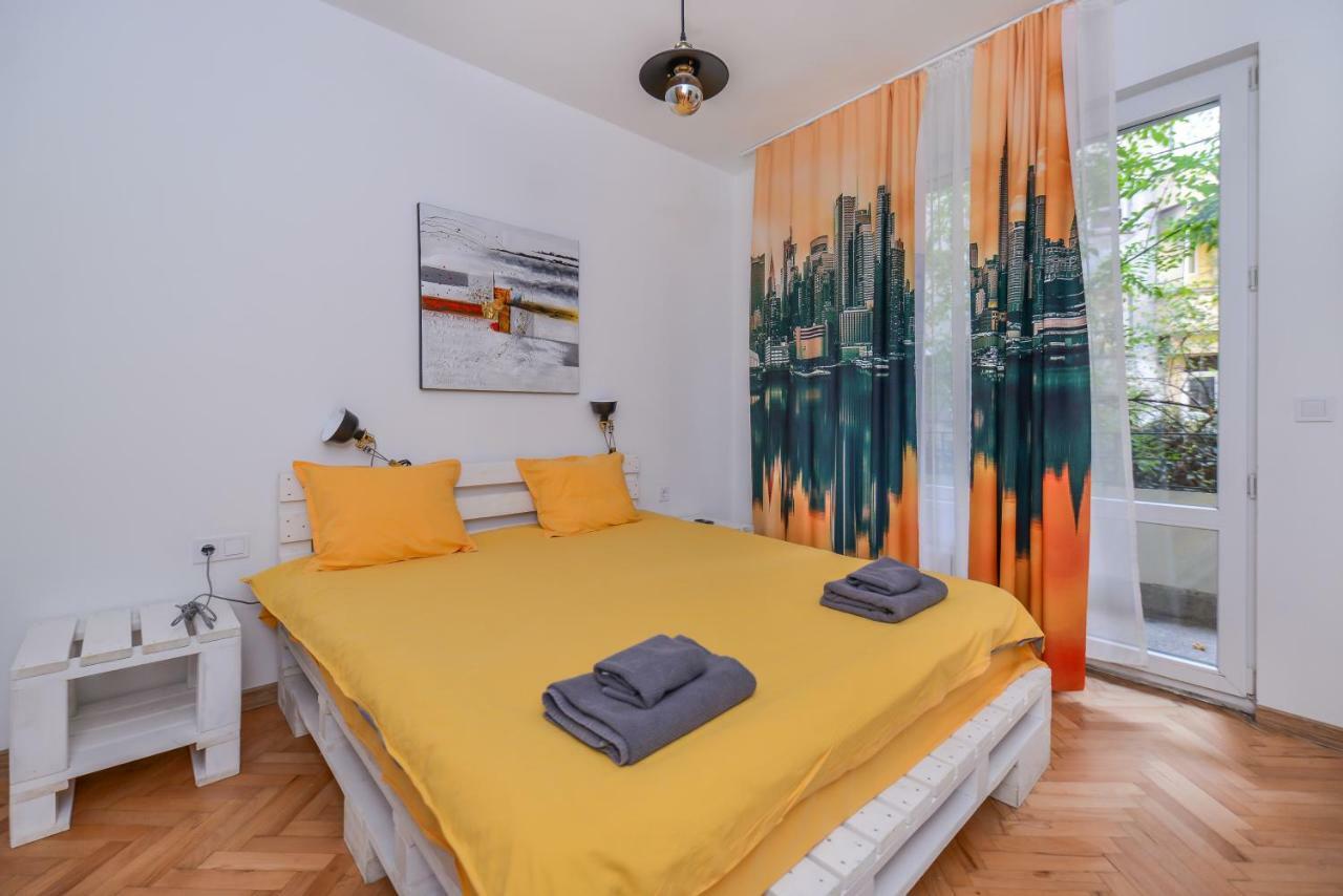 *The Cosmopolitan* Apartment София Екстериор снимка